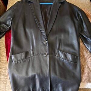 Sleek Black Leather Women's Jacket